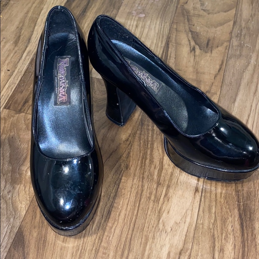 Black heels